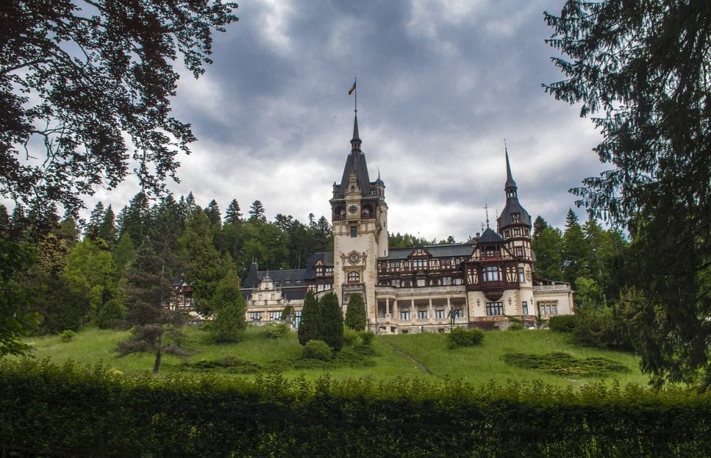Castello Peles in Transilvania in autunno